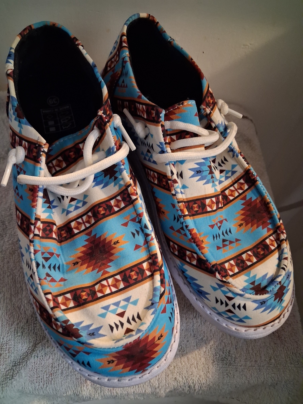 Turquoise Patterned Ladies Canvas Shoes with Navaho Print
